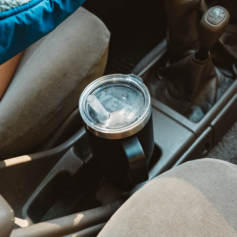 YETI RAMBLER STRAW MUG